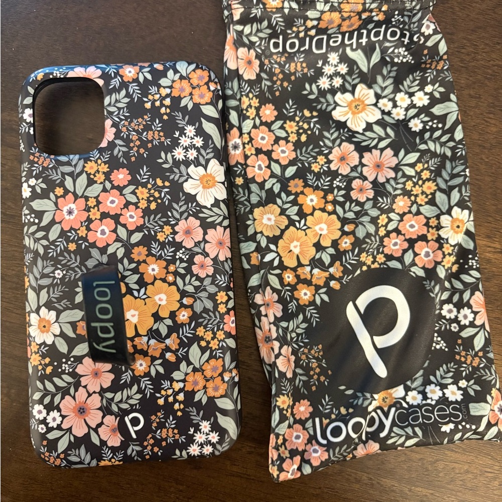 IPhone XR/11 Loopy case. Like new. Carried for 1 week before getting new phone.